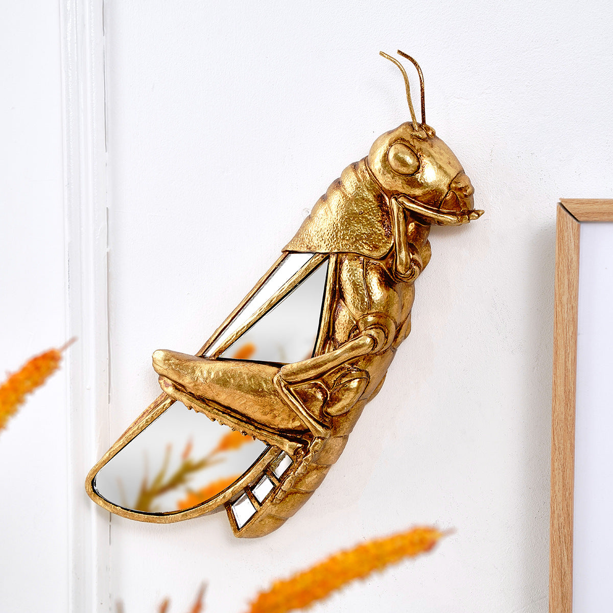 Golden mirror locust pendant