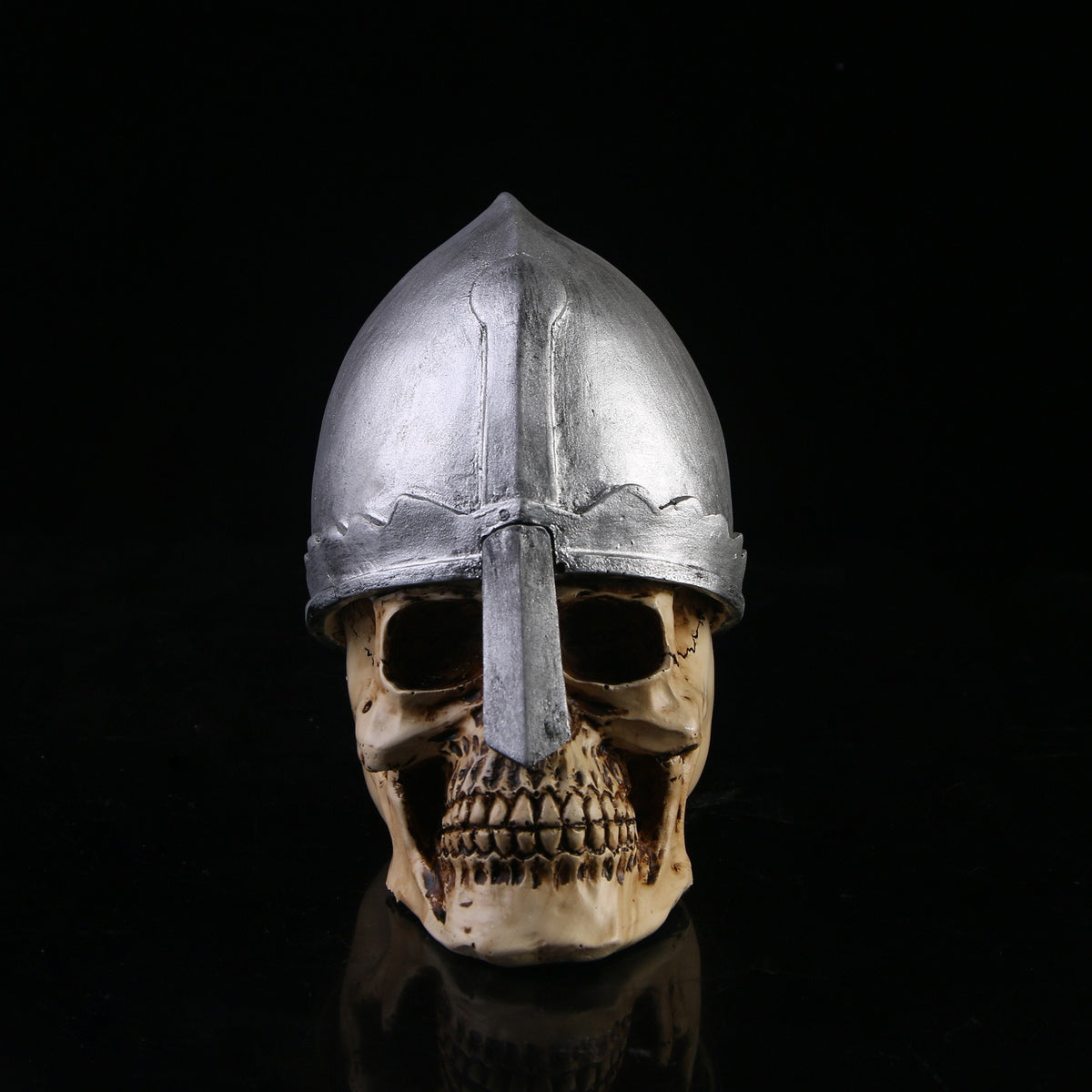 Devil's Ghost Head Skeleton Resin Home Decoration