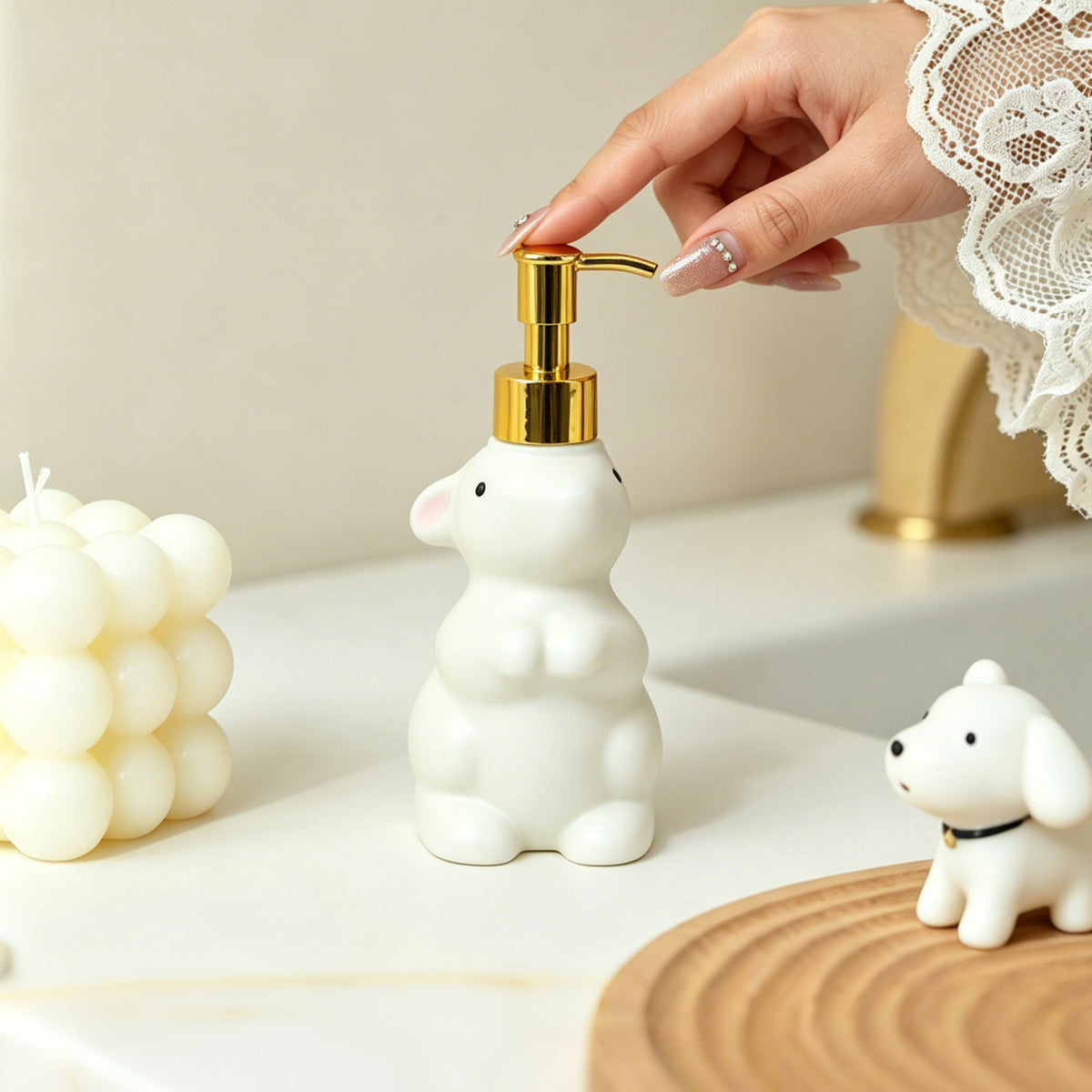 Cute Rabbit Pump Soap Dispenser for Home Bathroom, Shampoo and Shower Gel Refill Bottle, Creative Popular Soap Dispenser