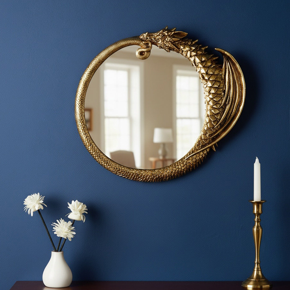 Dragon shaped three-dimensional relief makeup mirror